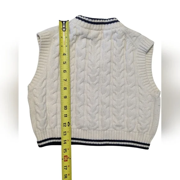 Aritzia Sunday Best Winston Sweater Vest XS White Navy Striped Cable Knit Crop - Picture 5 of 10